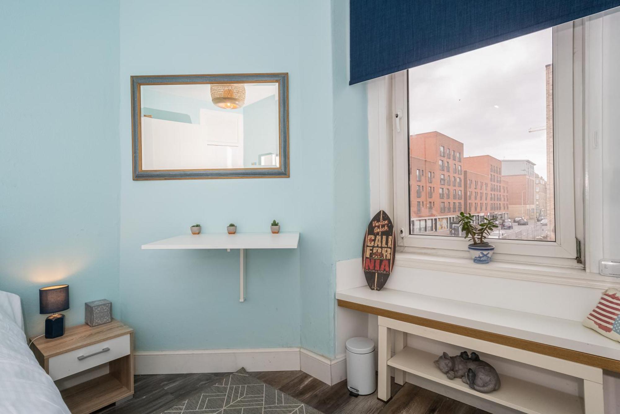 Pass The Keys Trendy Historic Flat Sleeps 4 To 6 Near Leith Shore Apartment เอดินบะระ ภายนอก รูปภาพ