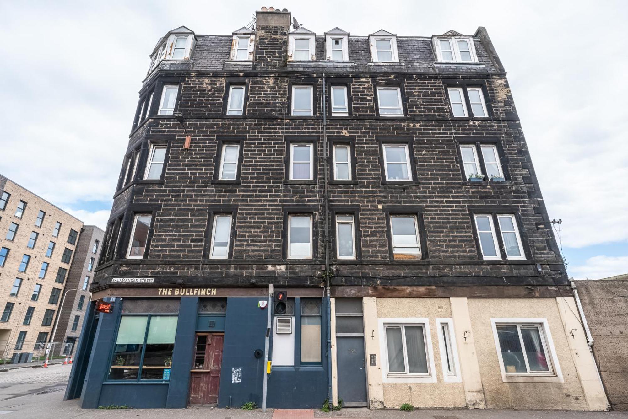 Pass The Keys Trendy Historic Flat Sleeps 4 To 6 Near Leith Shore Apartment เอดินบะระ ภายนอก รูปภาพ